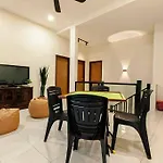 20-24Paxx Near Sunway Lst World Wpool Tab Karaok